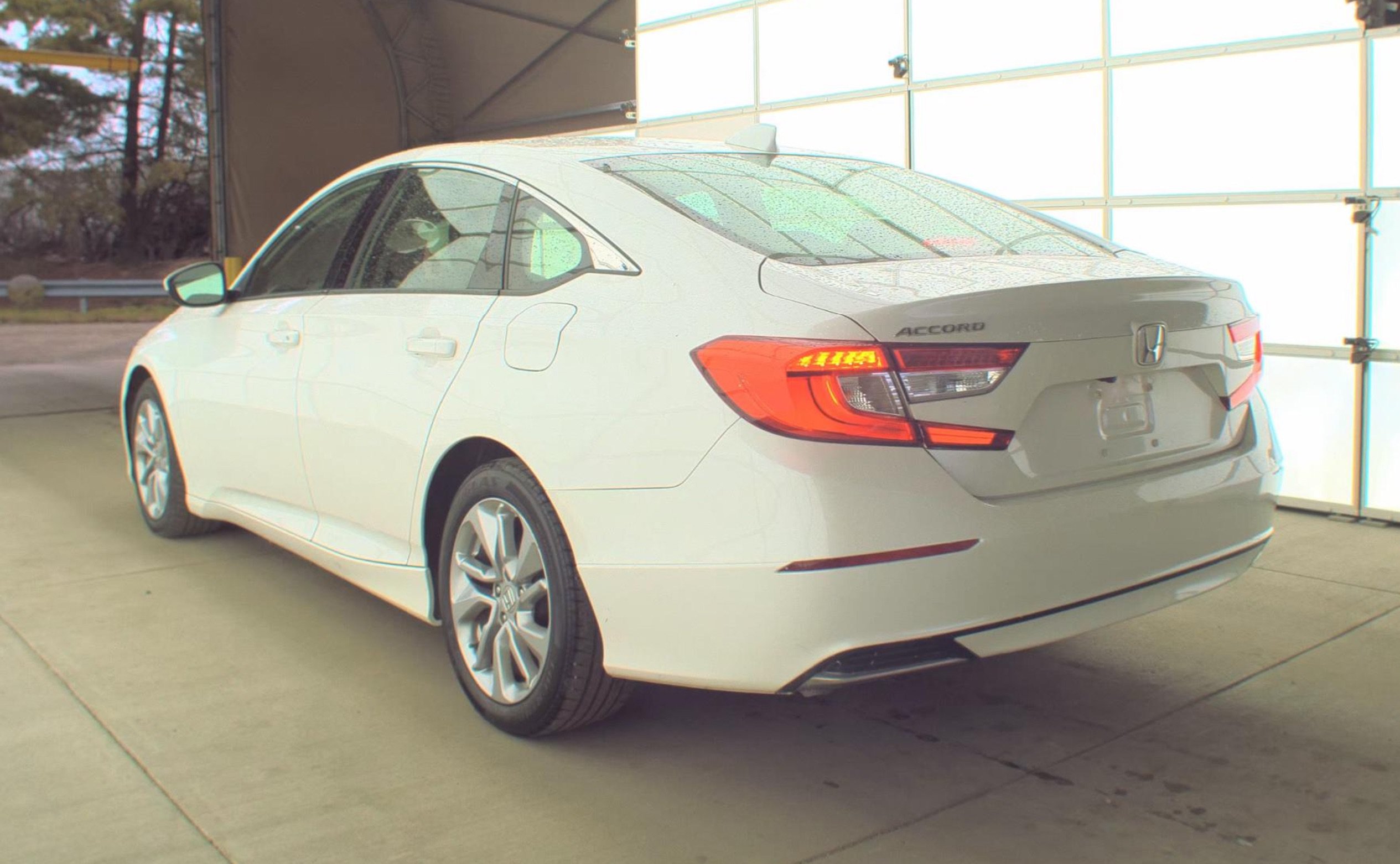 Used 2018 Honda Accord LX image 5