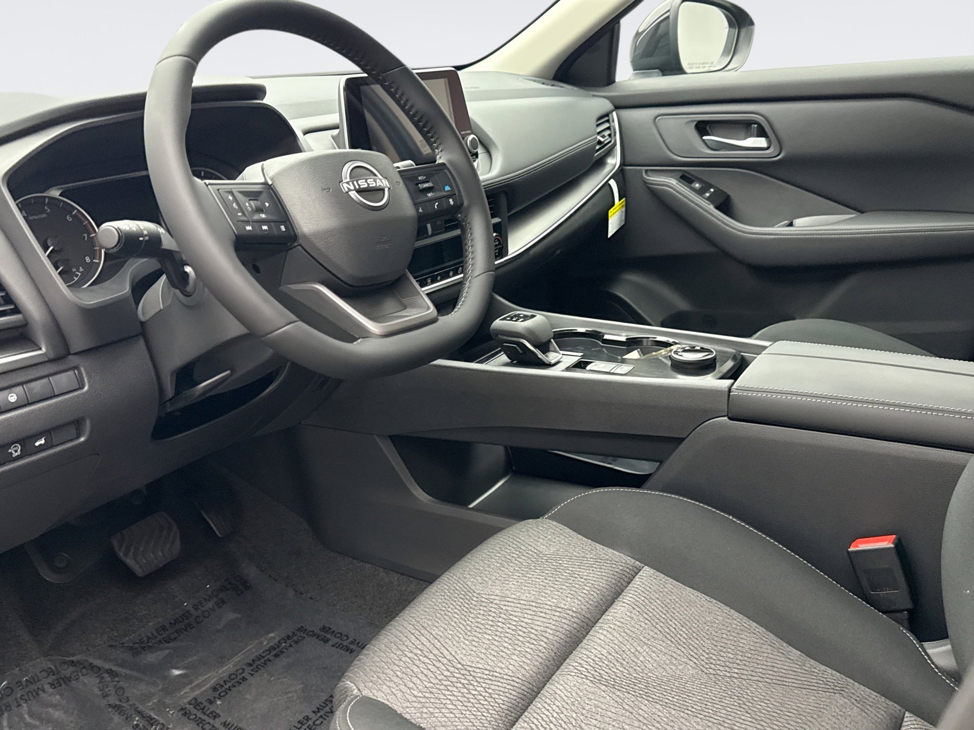 Used 2026 Nissan Rogue SV image 10