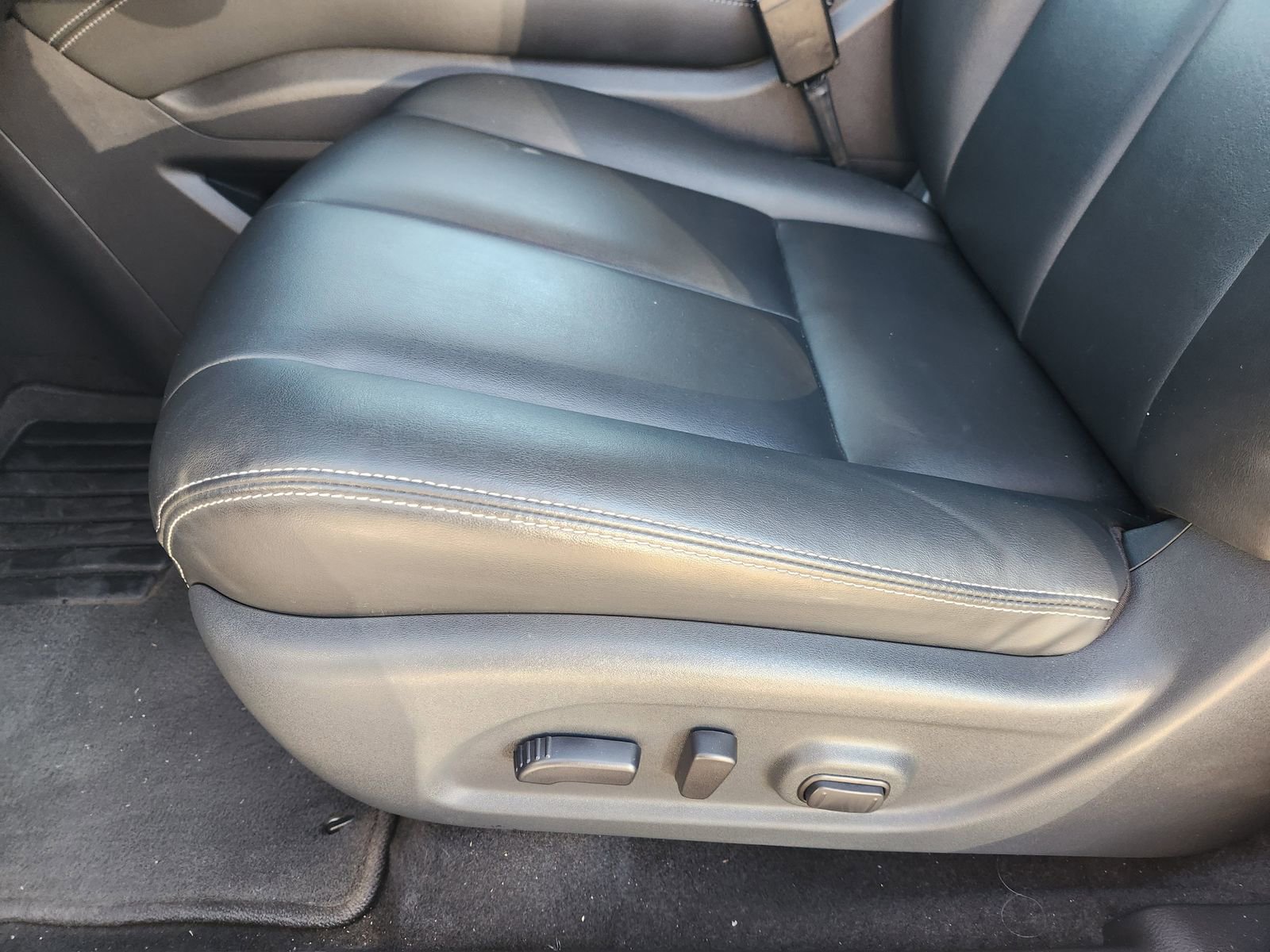 Used 2024 Nissan Murano SV image 29