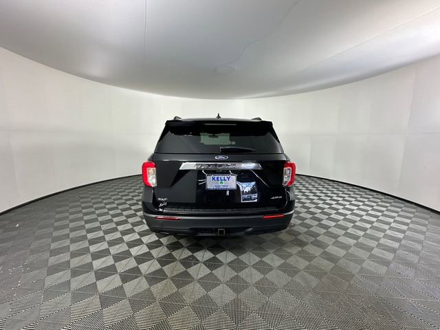 Used 2023 Ford Explorer XLT w/ Class IV Trailer Tow Package image 7