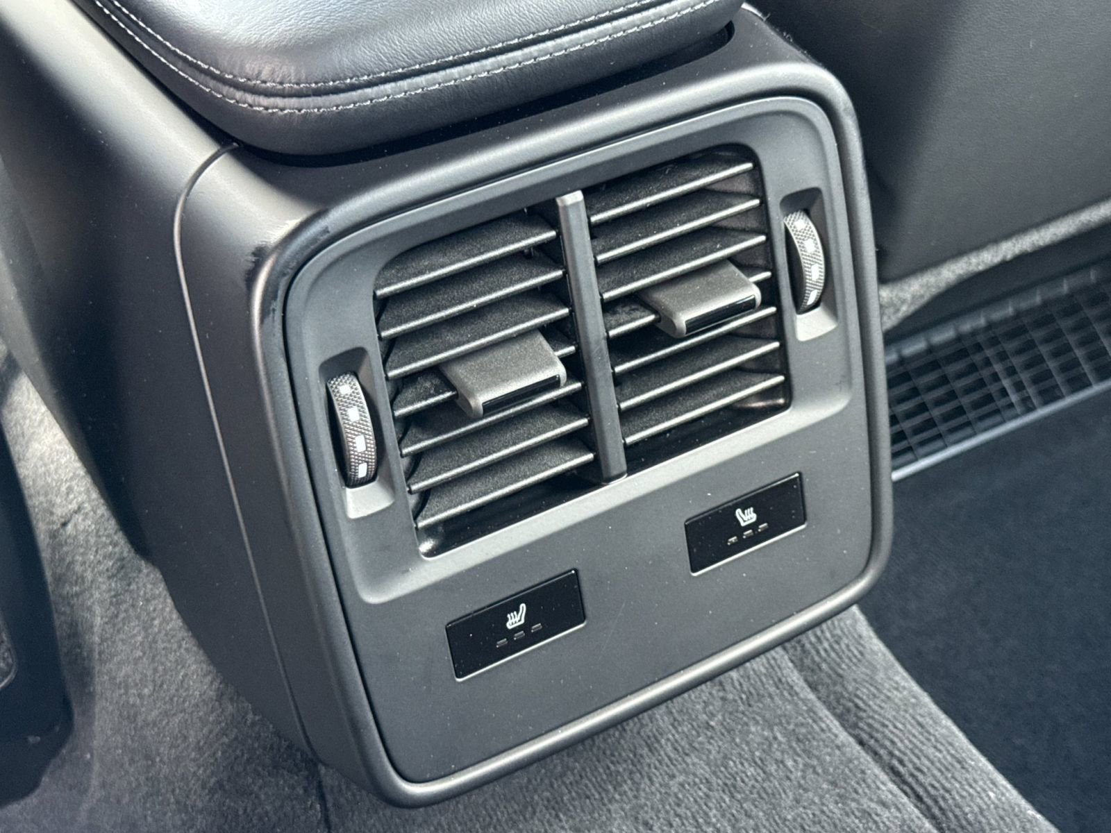 New 2026 Porsche Taycan GTS image 15