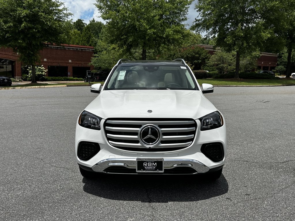 New 2026 Mercedes-Benz GLS 450 4MATIC image 3