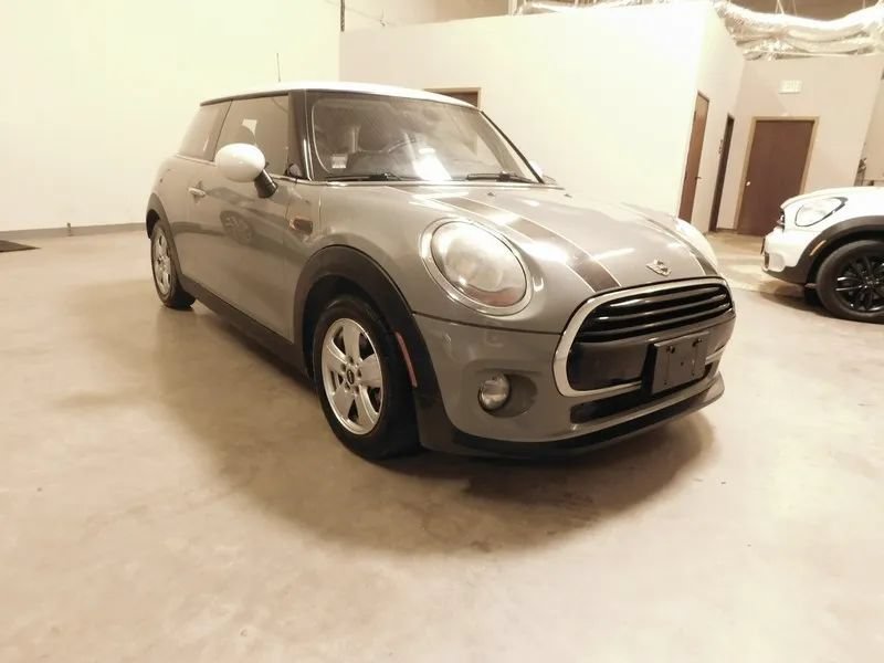 Used 2017 MINI Cooper 2-Door Hardtop FWD image 3
