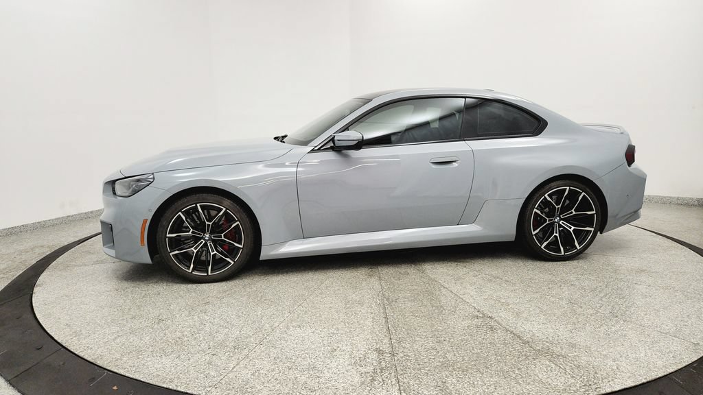 Used 2023 BMW M2 w/ Lighting Package RWD image 2