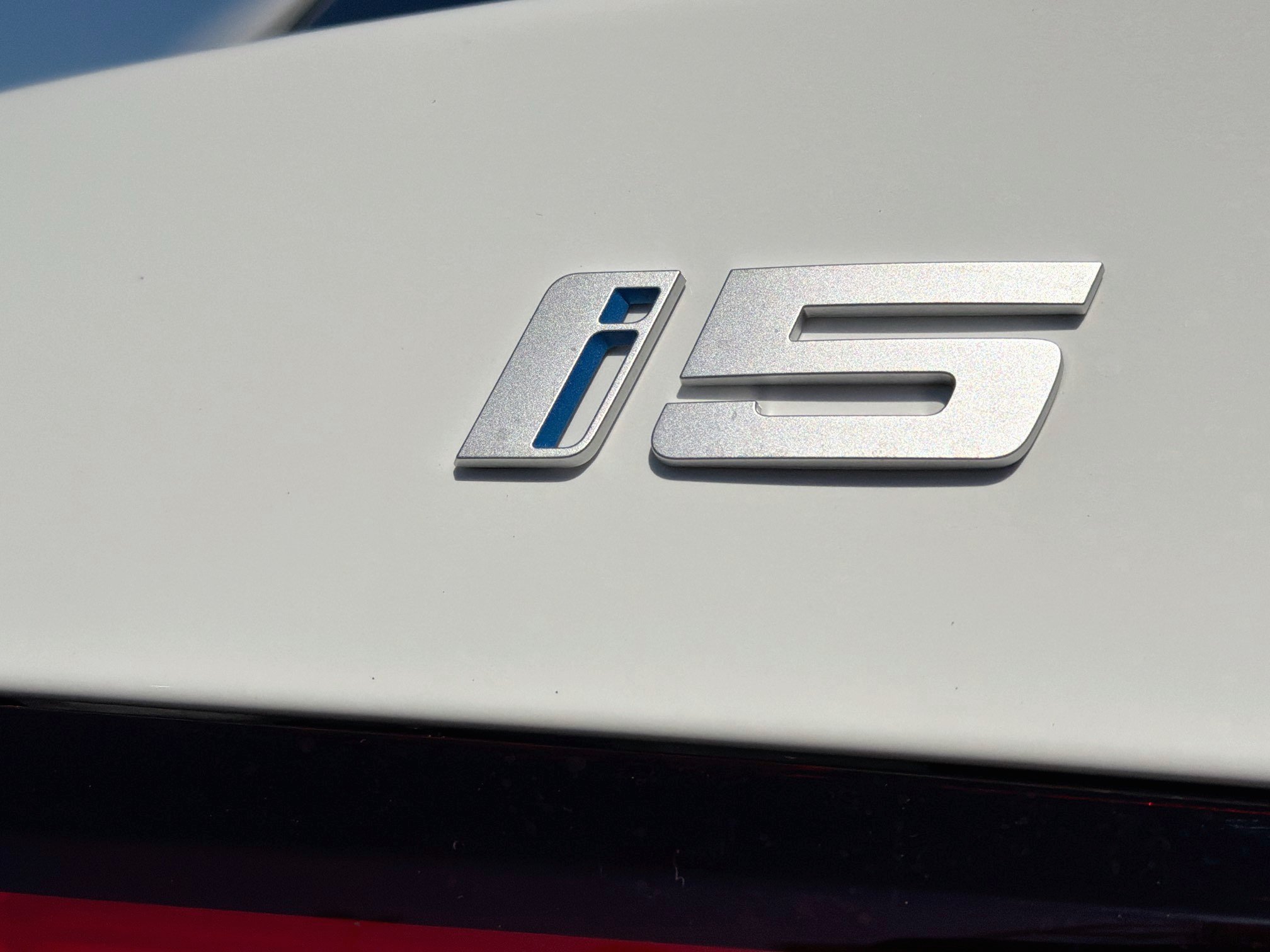 Used 2026 BMW i5 eDrive40 RWD image 12