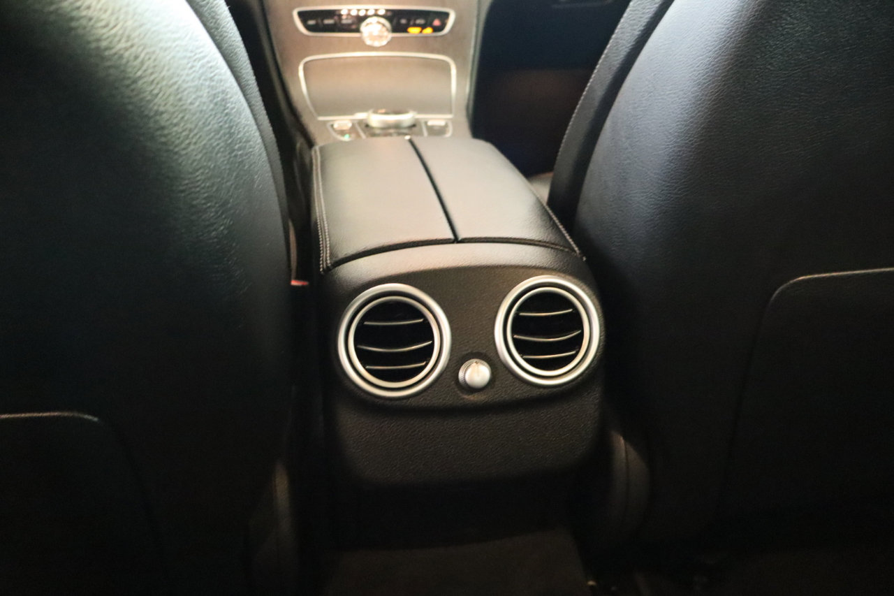 Used 2019 Mercedes-Benz C 300 4MATIC Sedan image 38