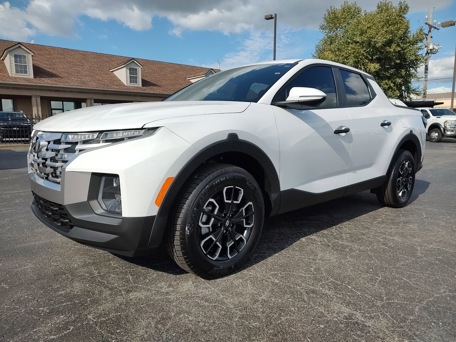 Used 2024 Hyundai Santa Cruz SEL image 21