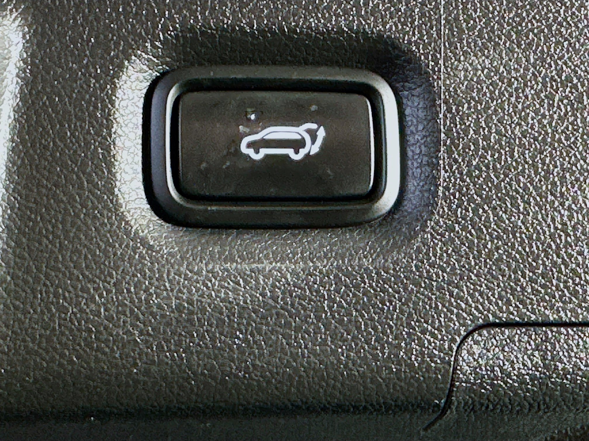 Used 2023 Hyundai Santa Fe Limited image 31