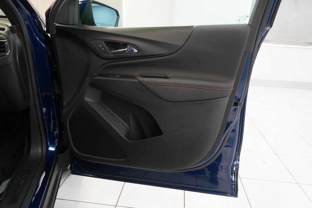 Certified 2022 Chevrolet Equinox RS w/ LPO, Floor Liner Package FWD image 24