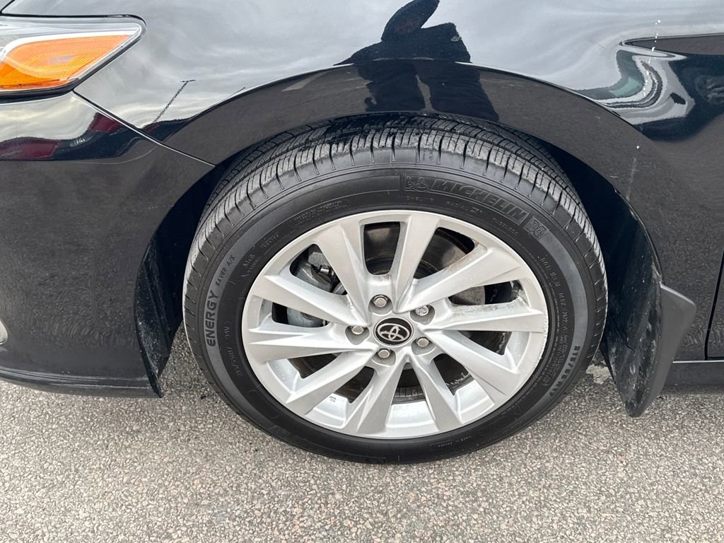 Used 2023 Toyota Camry LE image 37