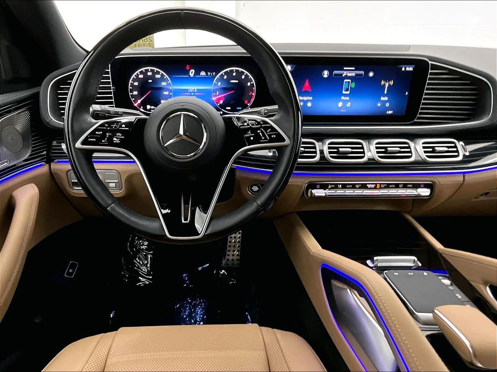 Used 2026 Mercedes-Benz GLS 580 4MATIC image 4