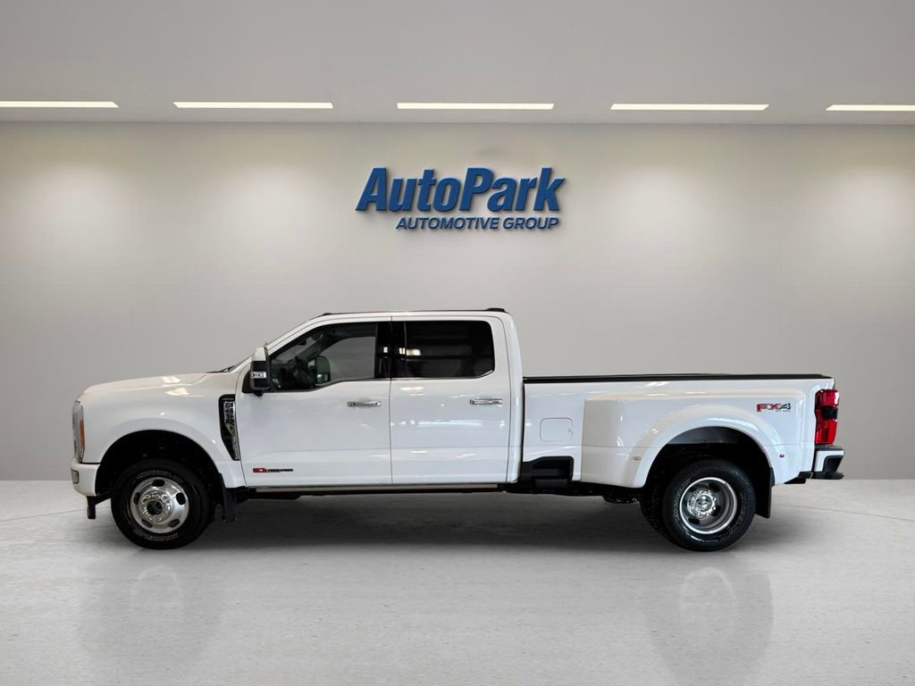 Used 2023 Ford F350 Limited w/ FX4 Off-Road Package image 4