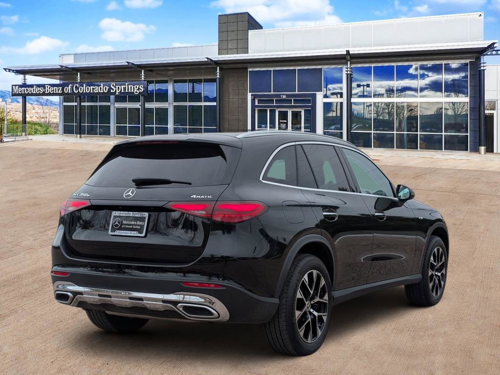 Certified 2025 Mercedes-Benz GLC 350e 4MATIC image 5