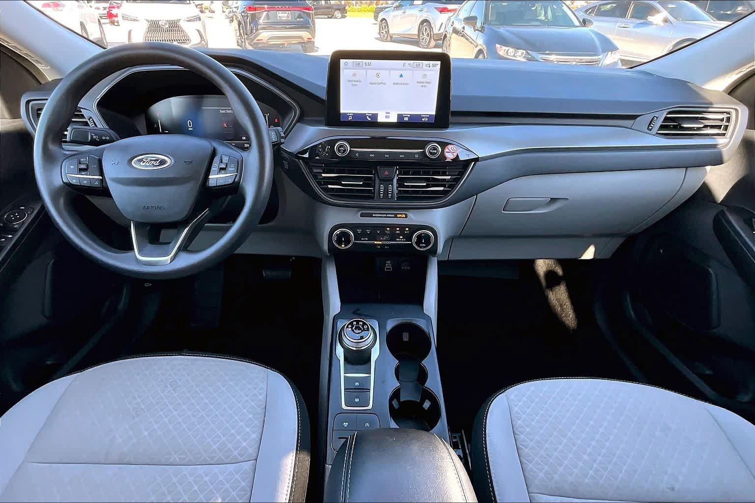 Used 2025 Ford Escape Active AWD/4WD image 29