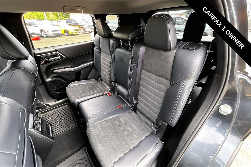 Used 2024 Mitsubishi Outlander SE FWD image 6