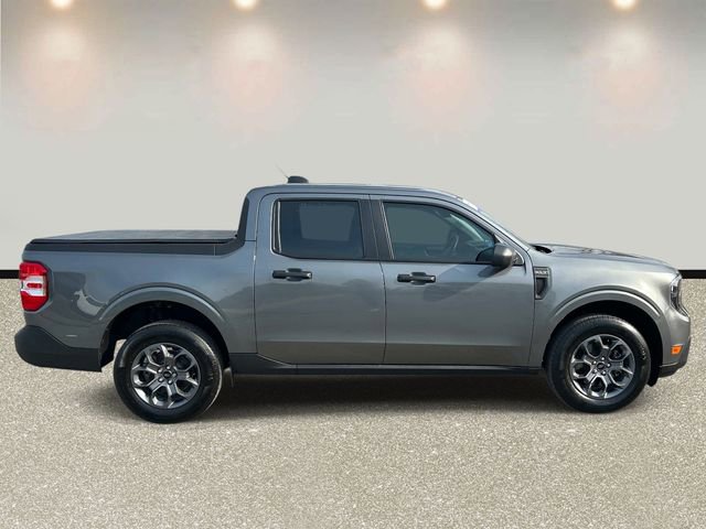 Used 2025 Ford Maverick XLT image 4