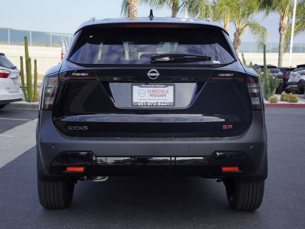 New 2026 Nissan Kicks SR FWD image 5