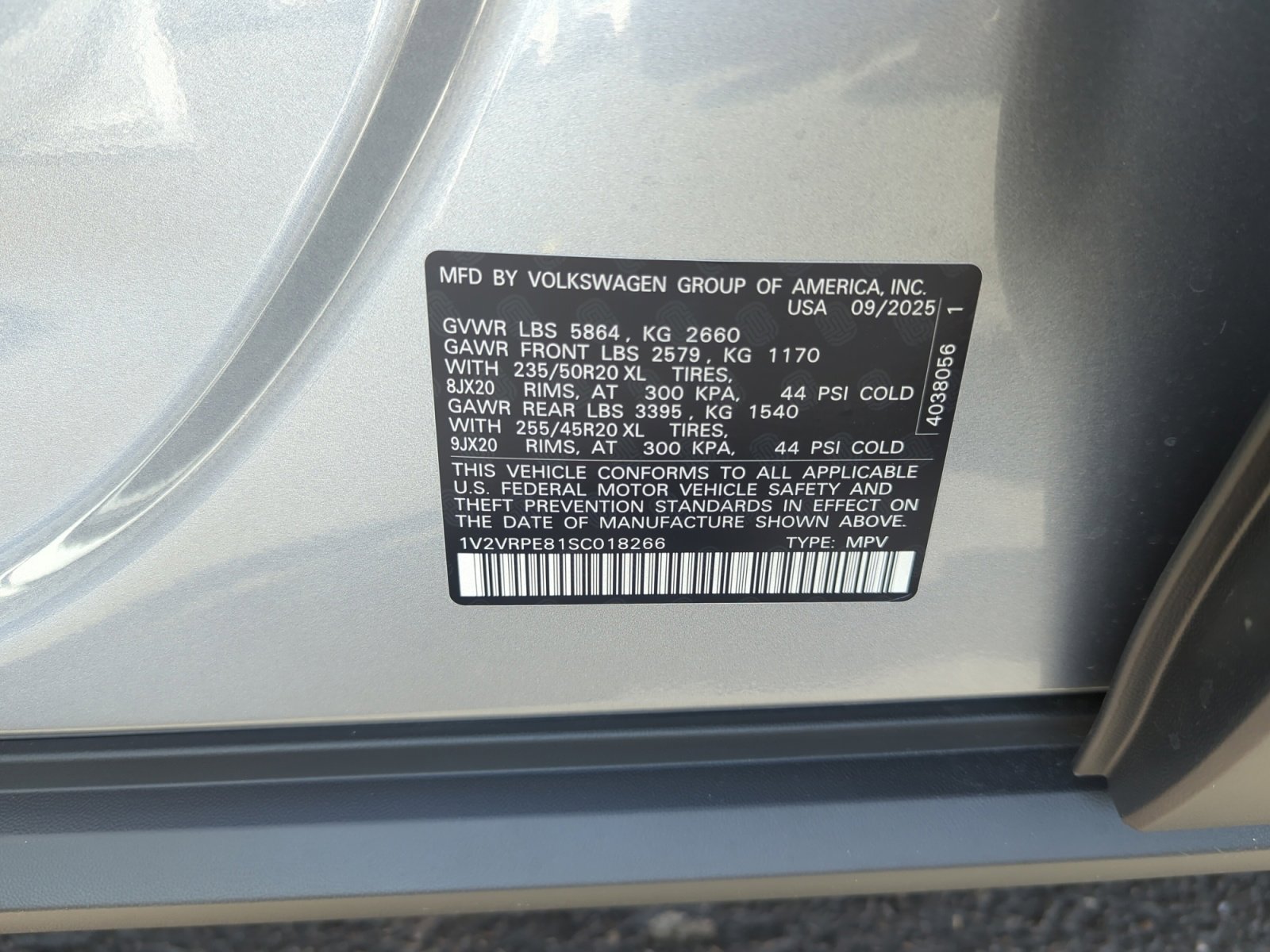New 2025 Volkswagen ID.4 Pro S RWD image 24