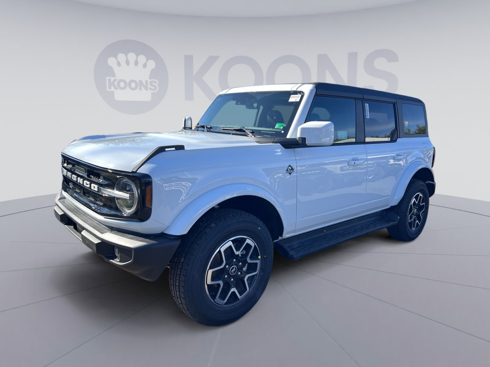 New 2025 Ford Bronco Outer Banks