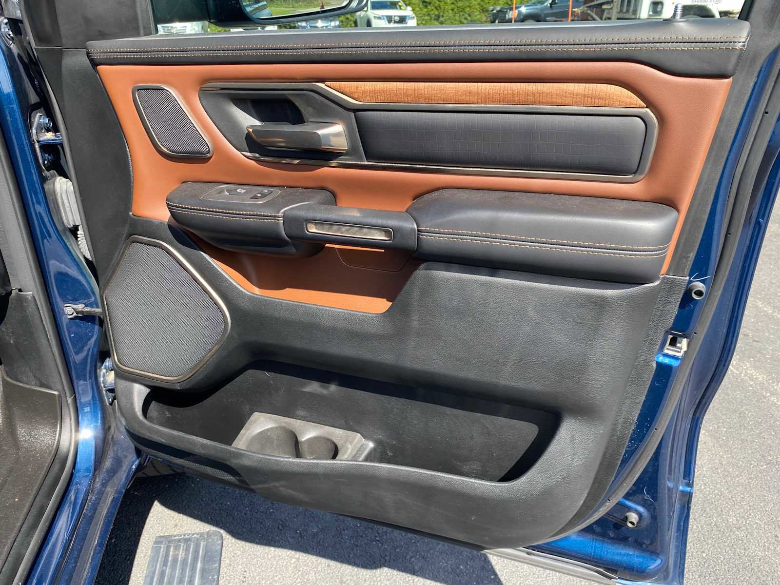 Used 2021 RAM 1500 Limited AWD/4WD image 50