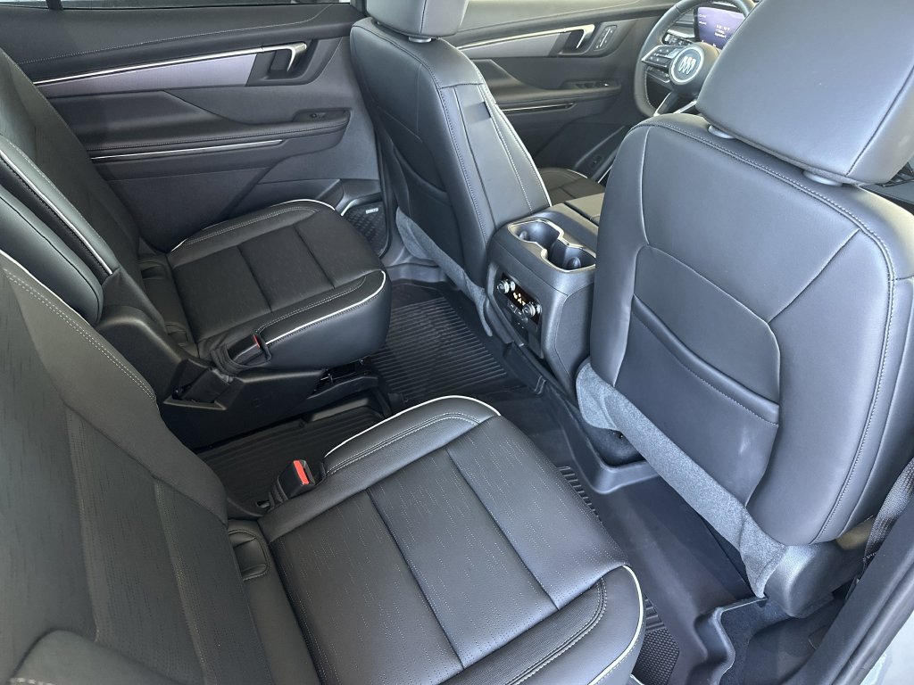New 2026 Buick Enclave Sport Touring w/ Power Package FWD image 39