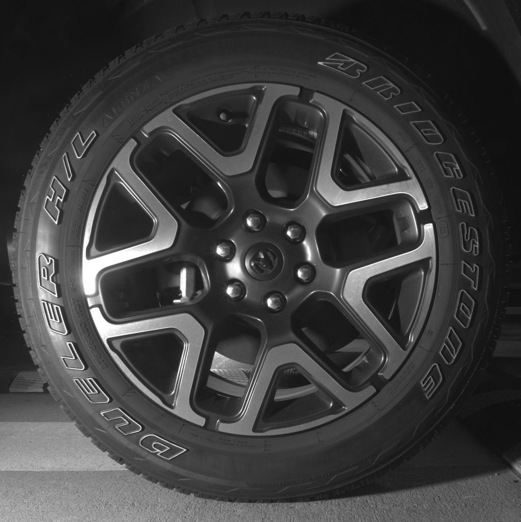 Used 2025 RAM 1500 Laramie w/ Sport Appearance Package image 14