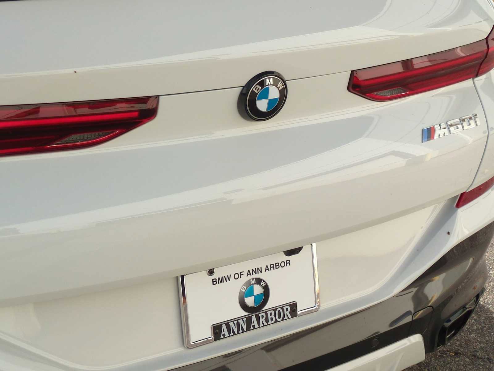 New 2026 BMW X6 M60i image 12