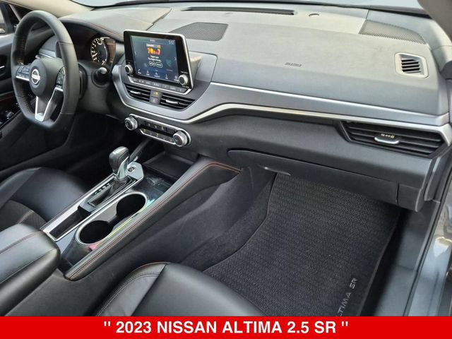 Used 2023 Nissan Altima 2.5 SR FWD image 37