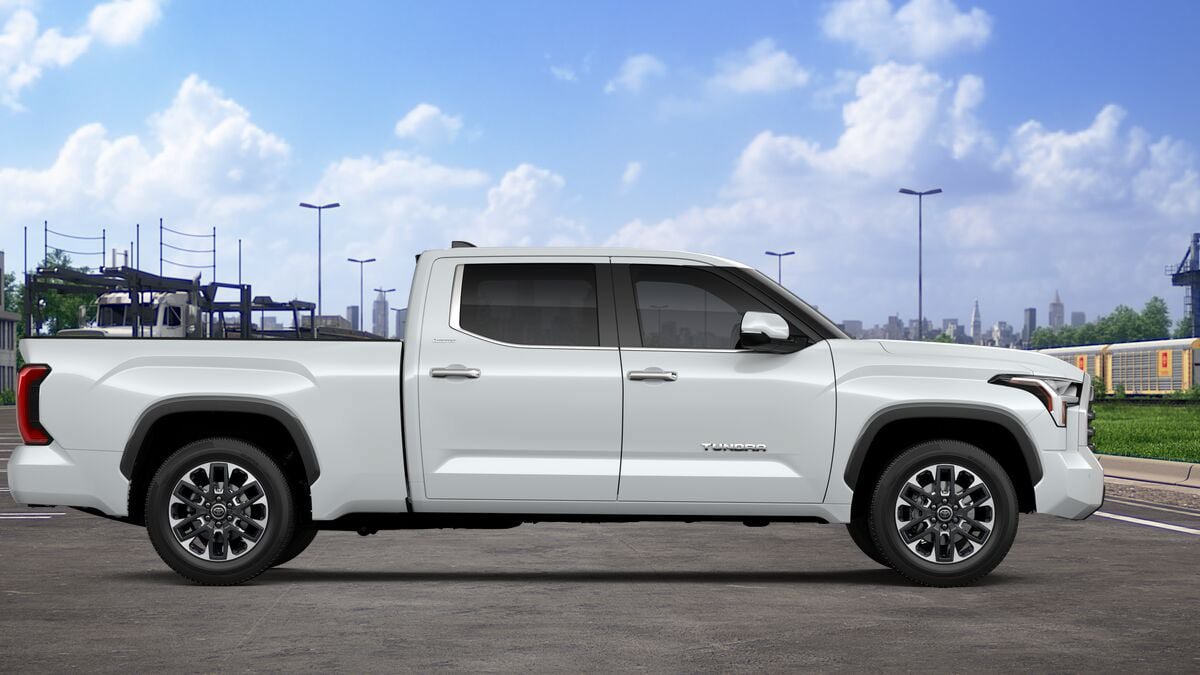 New 2026 Toyota Tundra Limited AWD/4WD image 12