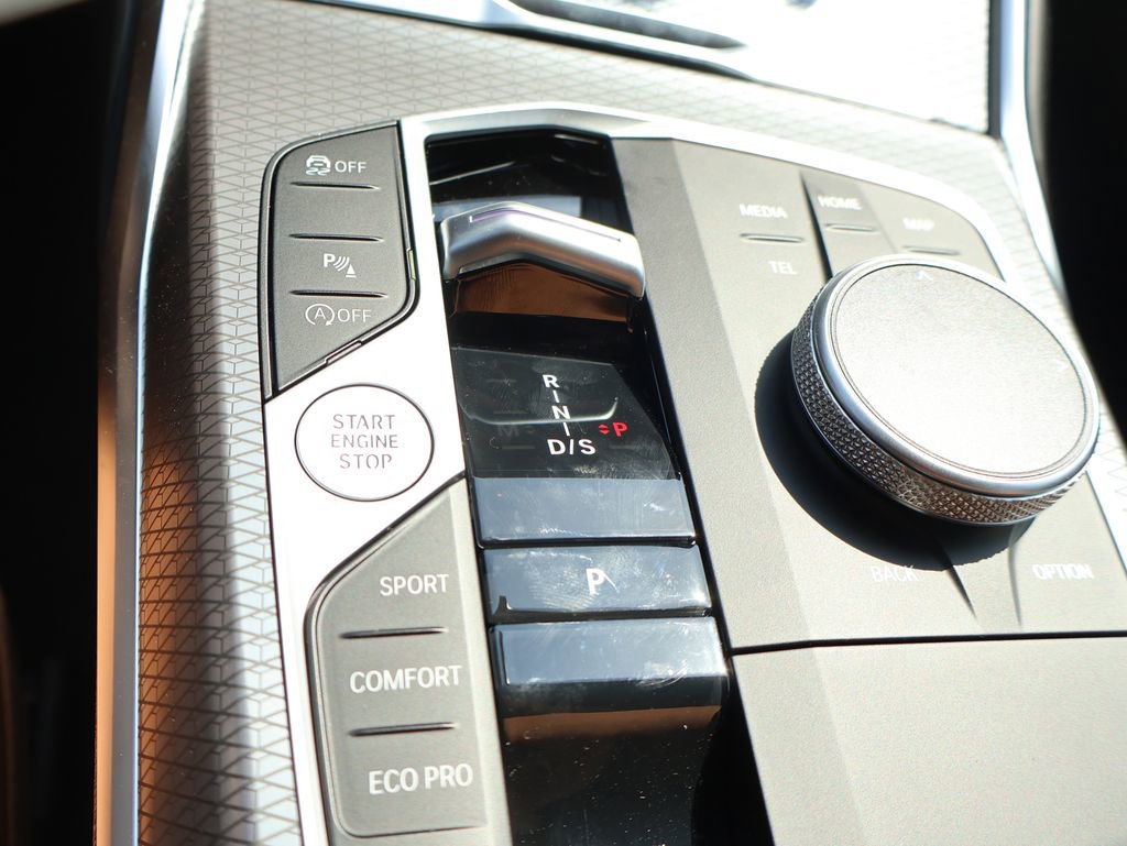 New 2025 BMW 330i xDrive 330i xDrive w/ Premium Package image 35