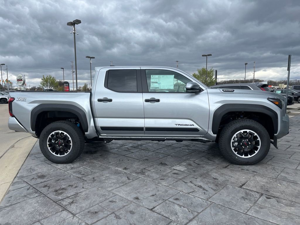 New 2025 Toyota Tacoma TRD Off-Road image 6