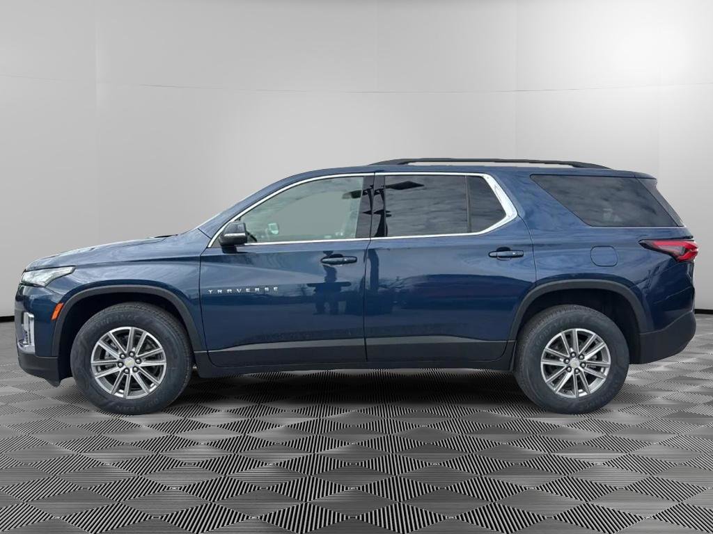 Used 2023 Chevrolet Traverse LT AWD/4WD image 5