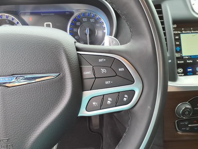 Used 2018 Chrysler 300 C w/ Sun, Sound & Nav Package RWD image 20