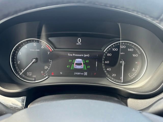 Used 2023 Cadillac XT4 Premium Luxury w/ Cold Weather Package AWD/4WD image 25