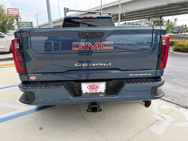 New 2026 GMC Sierra 3500 Denali w/ Denali Reserve Package AWD/4WD image 6