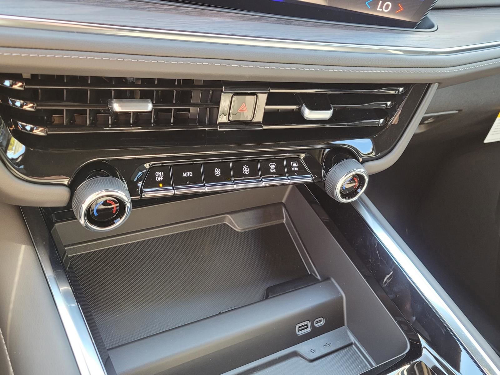 New 2026 Chevrolet Tahoe LS image 19