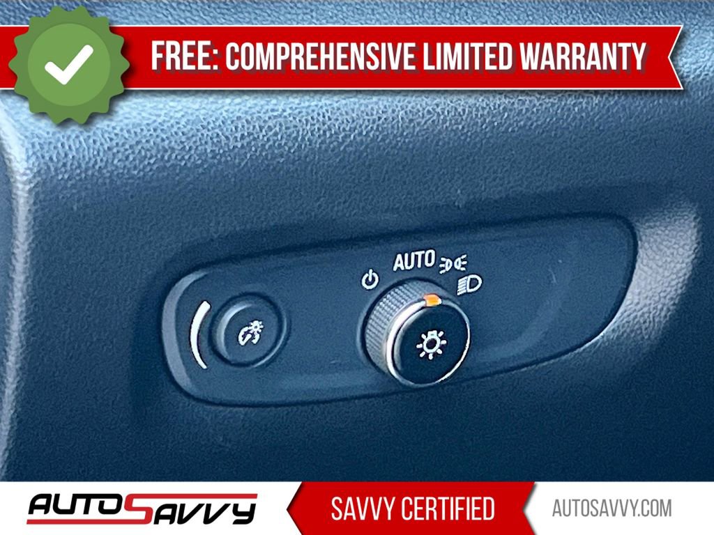 Used 2023 Chevrolet Traverse Premier FWD image 10