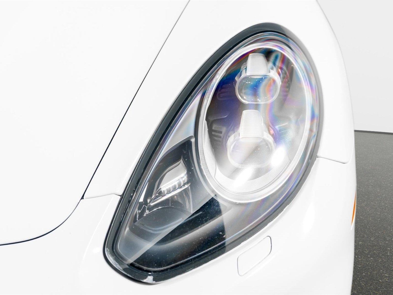 Used 2014 Porsche Panamera GTS image 24