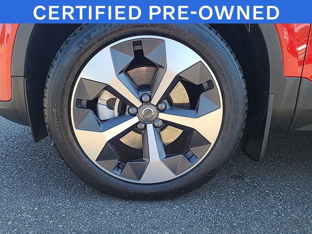 Certified 2025 Volvo XC40 B5 Core w/ Protection Package Premier AWD/4WD image 28