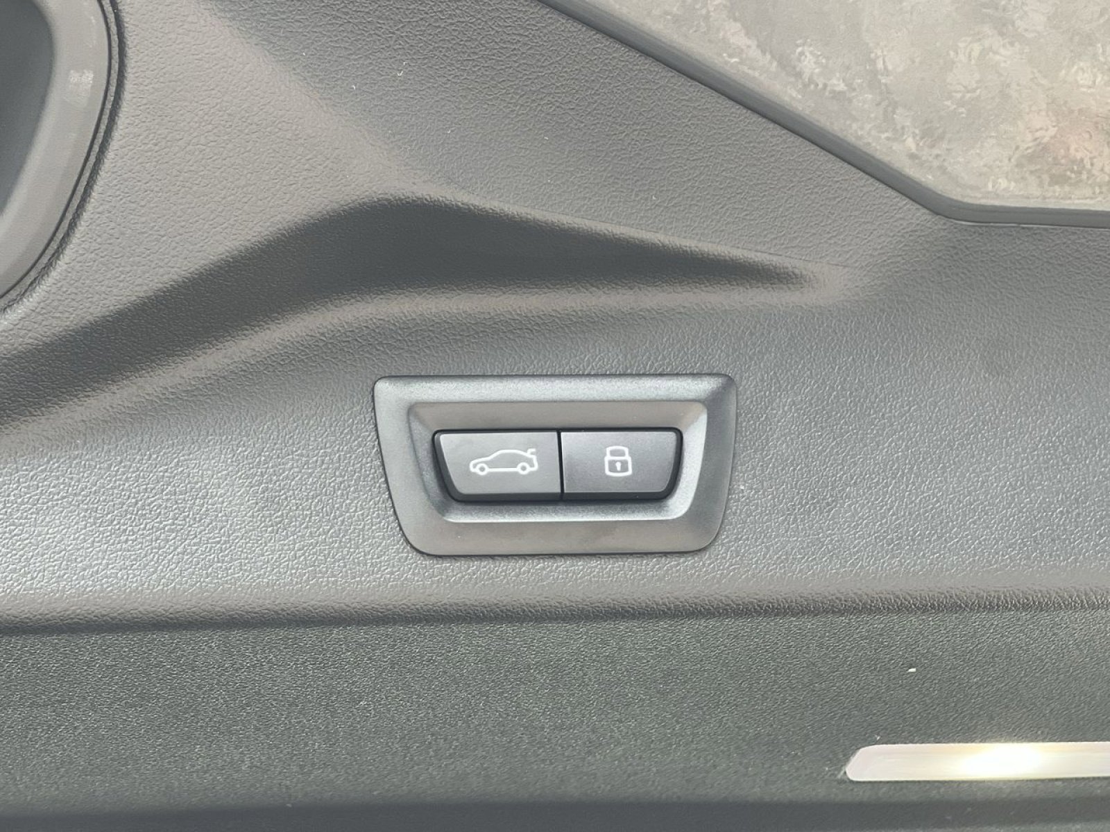 New 2026 BMW X5 xDrive40i image 25