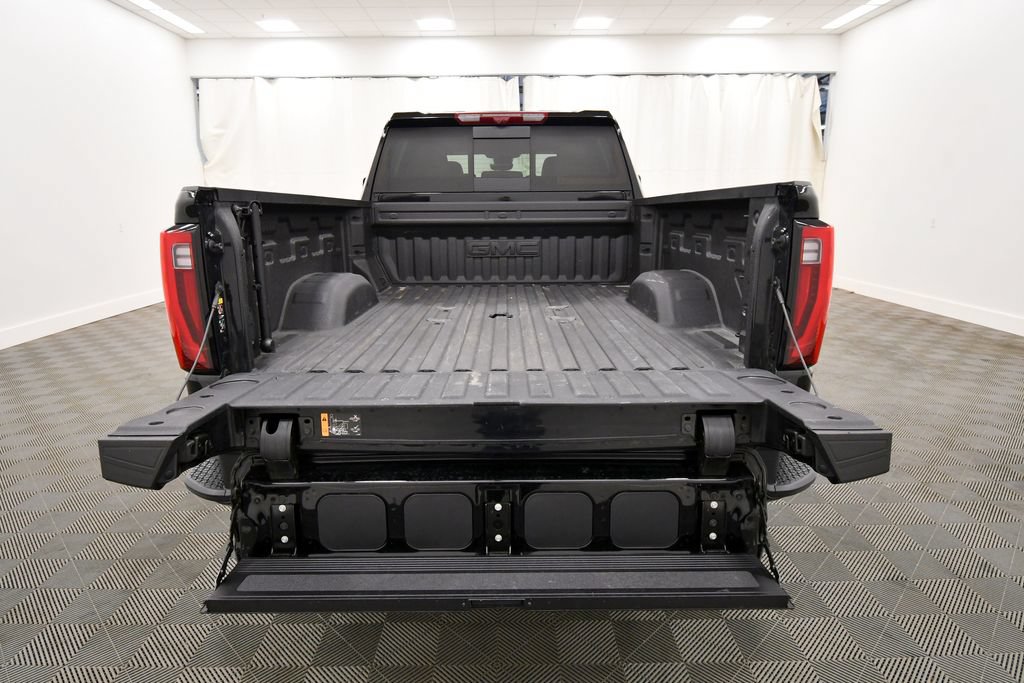 Used 2025 GMC Sierra 2500 Denali w/ Technology Package AWD/4WD image 7