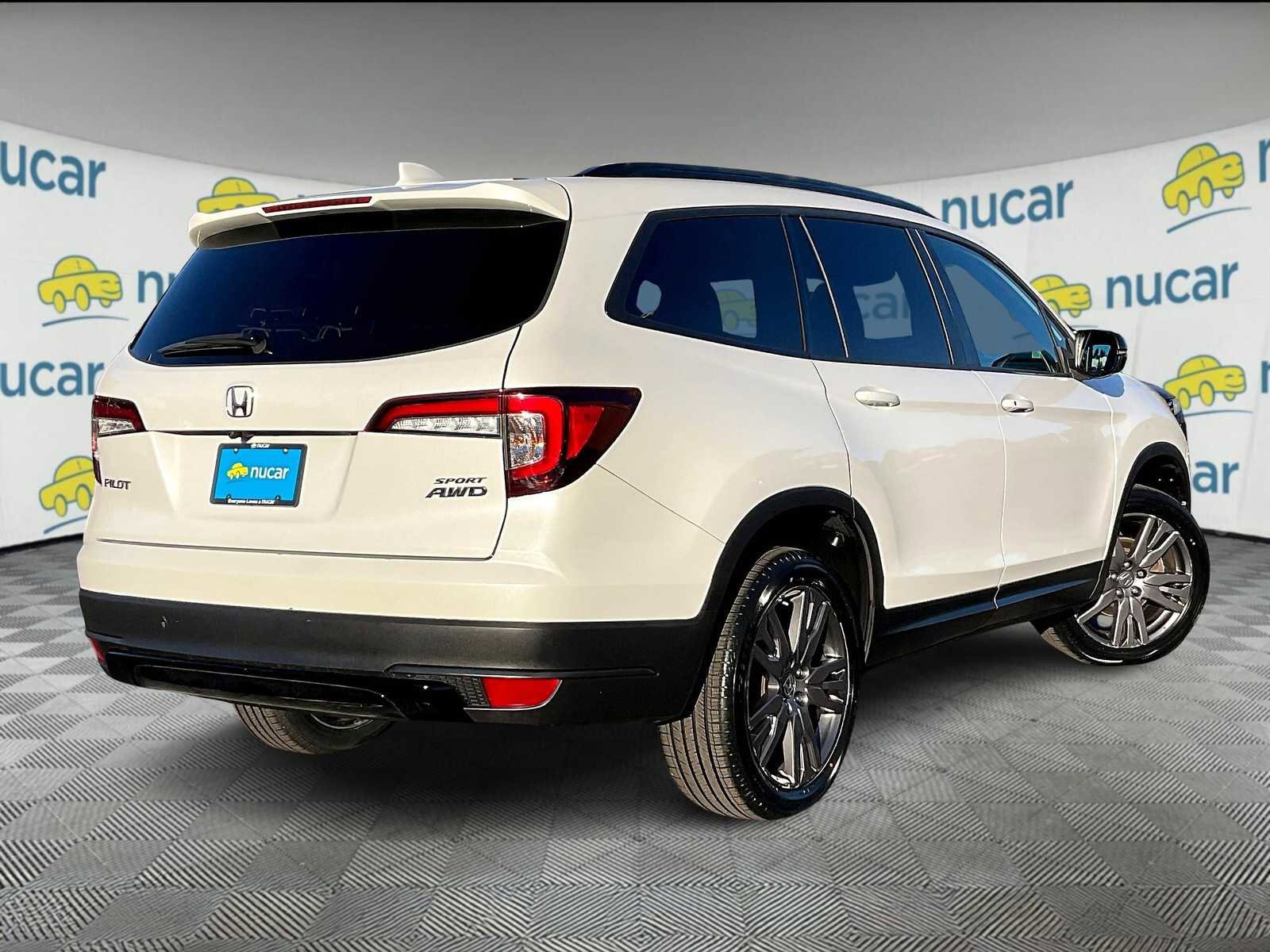 Used 2022 Honda Pilot Sport image 6