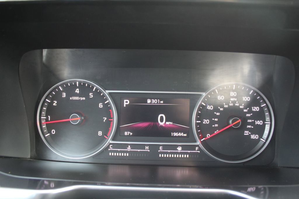 Used 2023 Kia Sorento LX FWD image 28