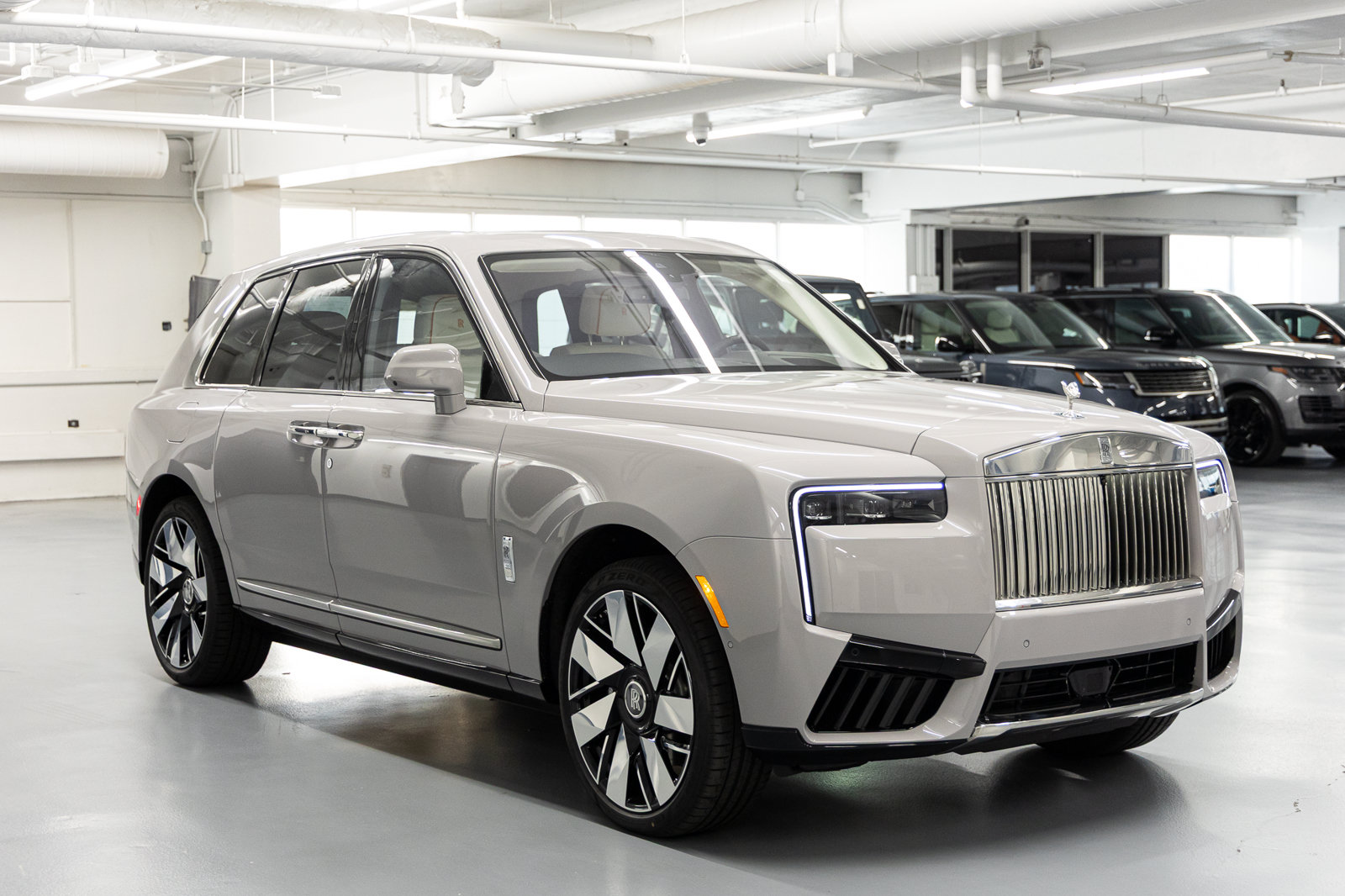 New 2027 Rolls-Royce Cullinan AWD/4WD image 7