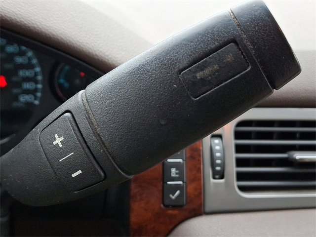 Used 2010 Chevrolet Tahoe LT w/ Luxury Package image 14