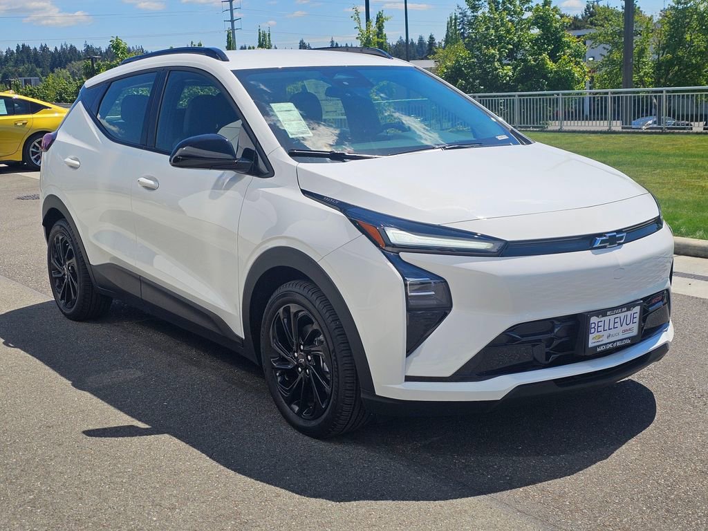 New 2027 Chevrolet Bolt RS FWD image 7
