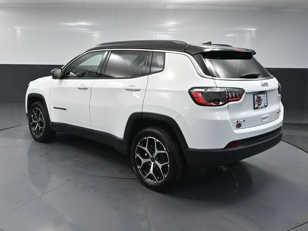 Used 2026 Jeep Compass Limited AWD/4WD image 6
