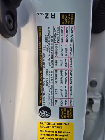 Certified 2025 Toyota RAV4 LE AWD/4WD image 14