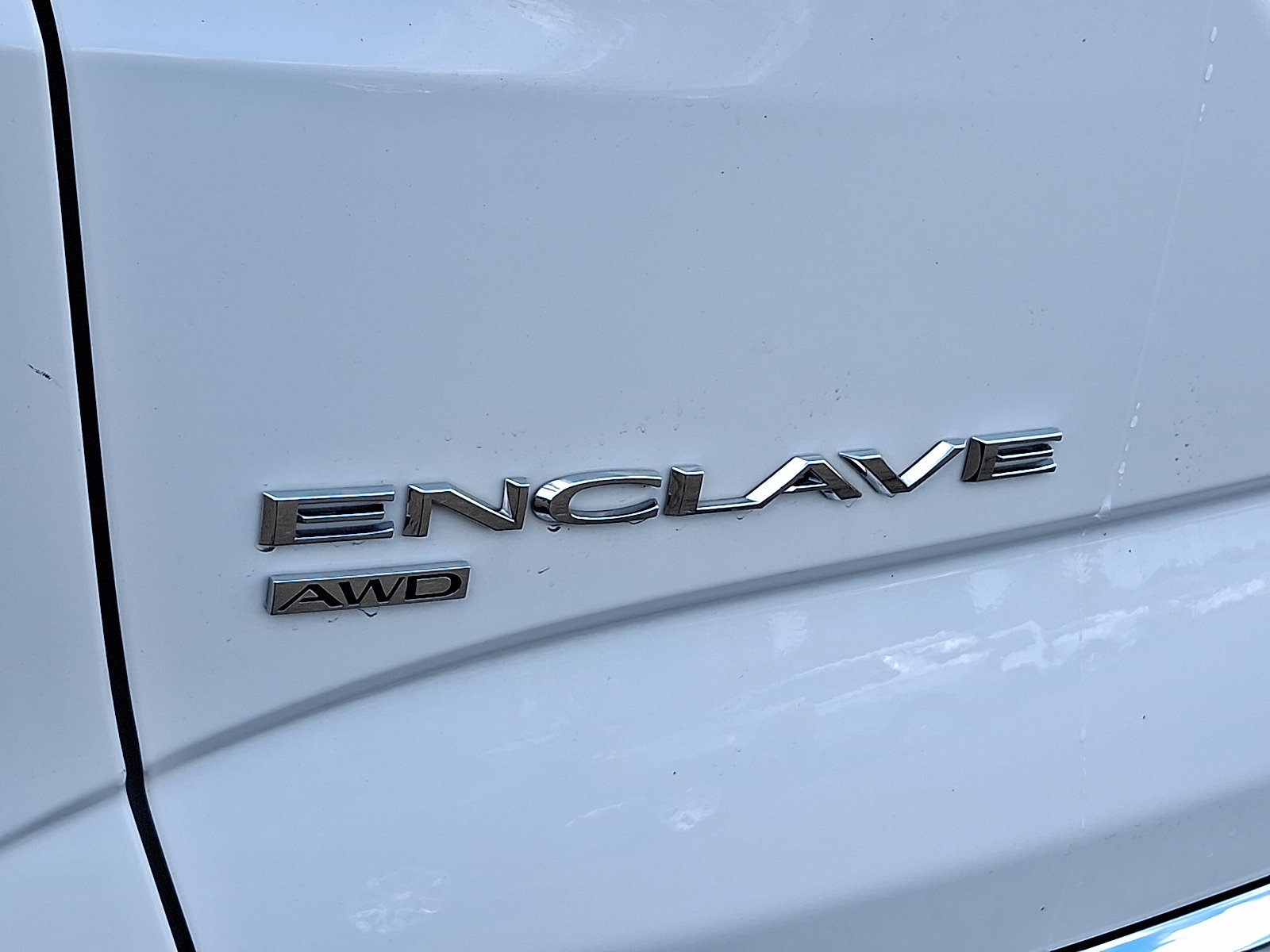 Used 2023 Buick Enclave Essence AWD/4WD image 32
