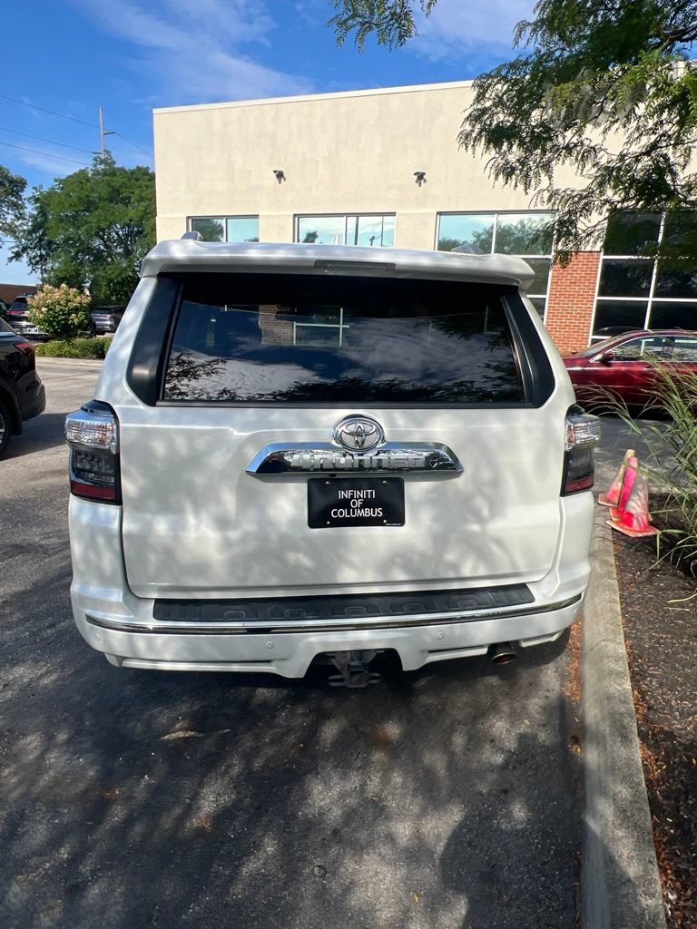 Used 2018 Toyota 4Runner Limited AWD/4WD image 4